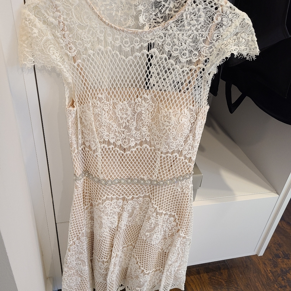 White lace dress